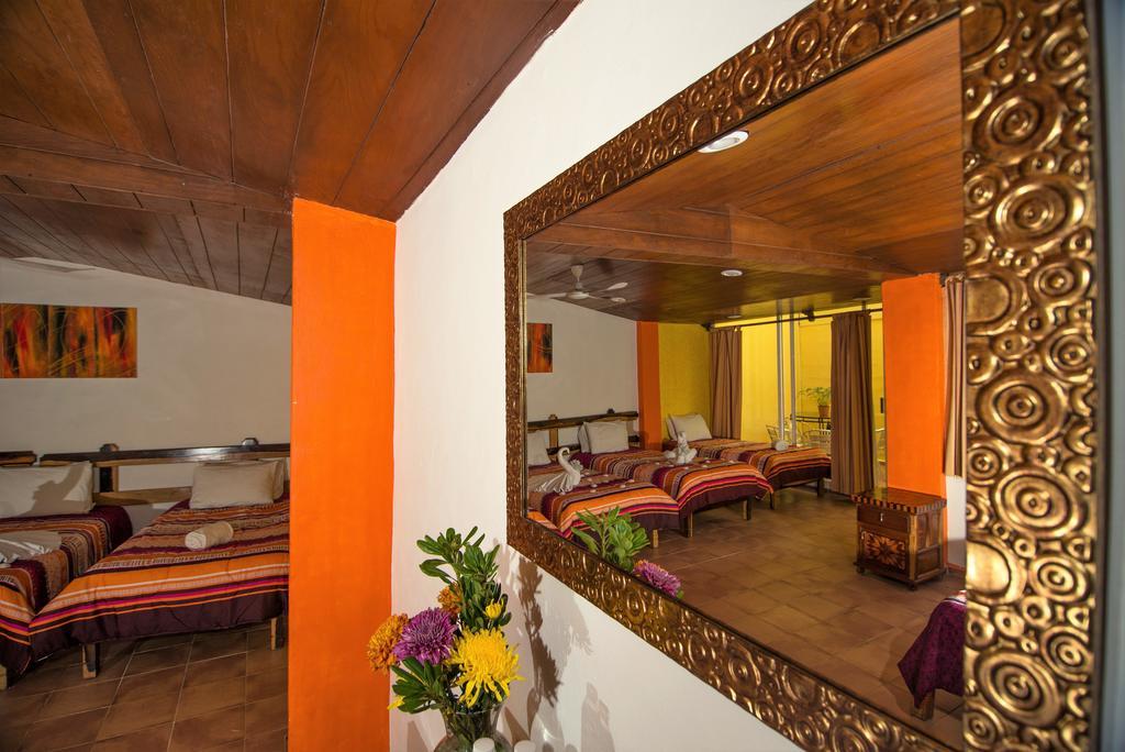 Hotel El Hormiguero Playa del Carmen Exterior photo